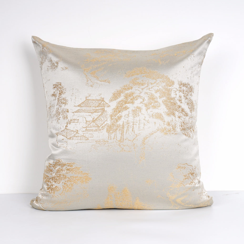 Pine Forest Champagne-Cushion