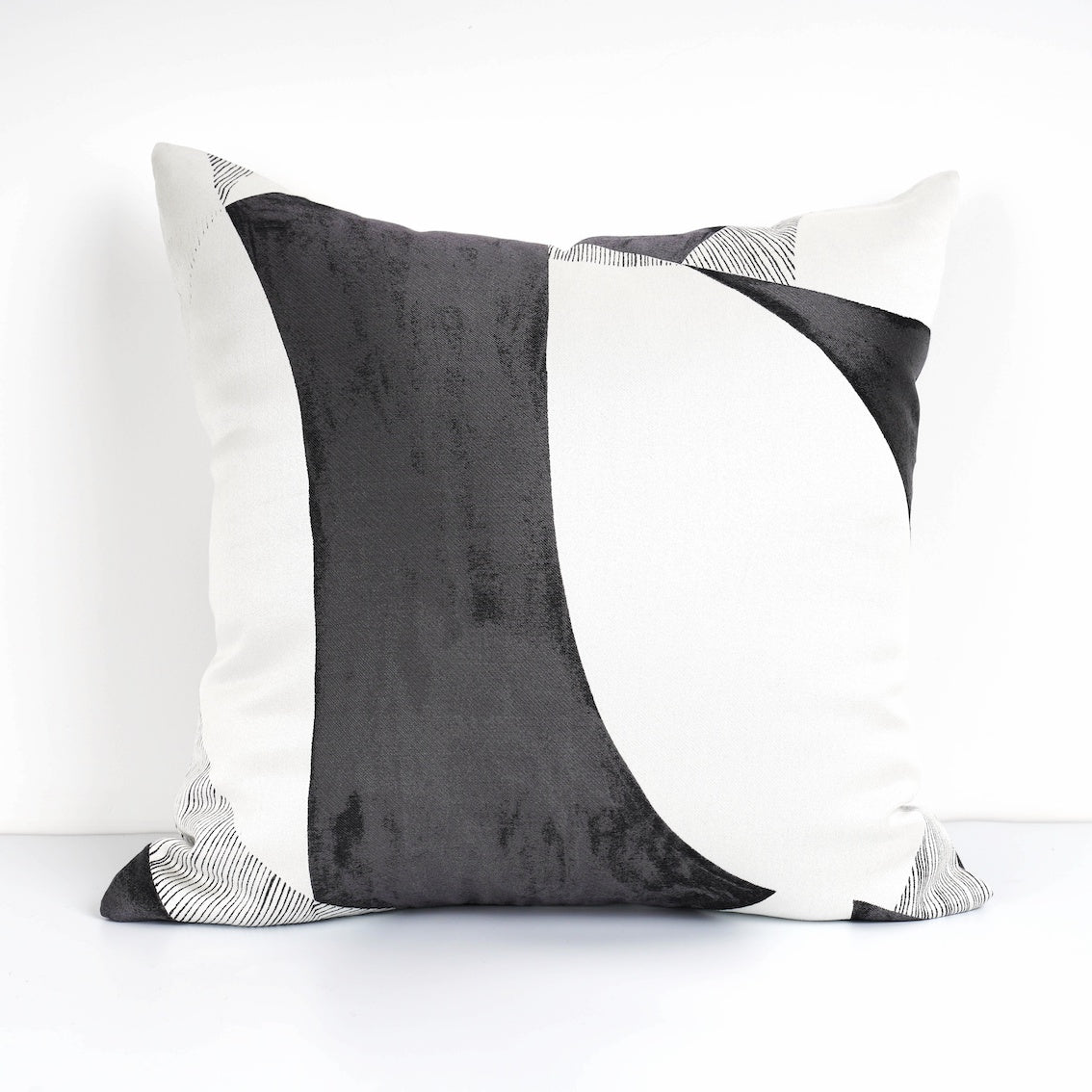 Prism Black - Cushion